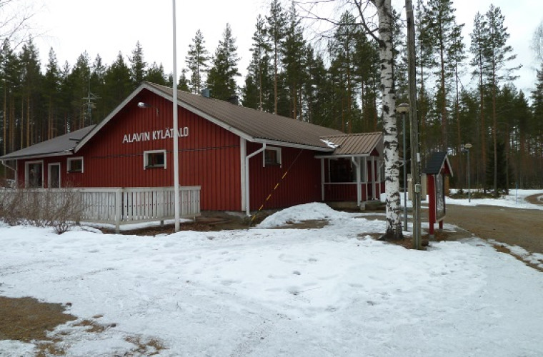 Alavin kylätalo.