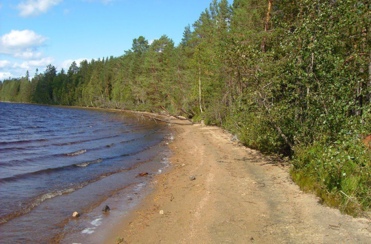 Vaikonjärven uimaranta (Kuva:Kari Tuononen)
