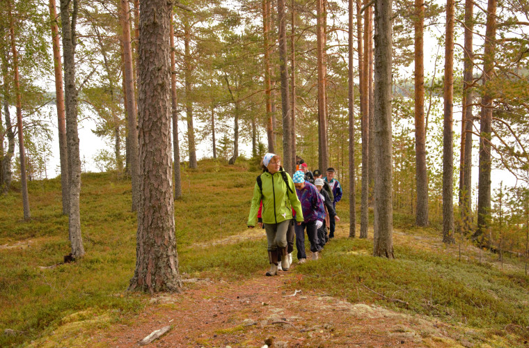 Syysretki Kukonsärkällä 2018 (Kuva: Lahja Toivanen)