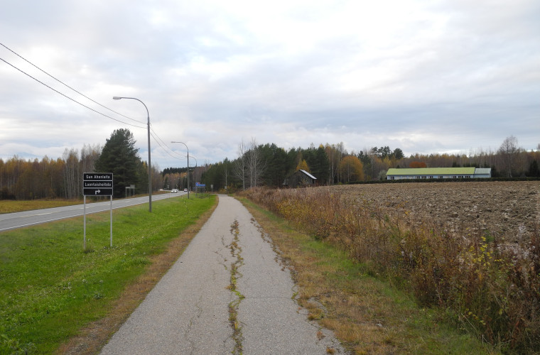 Syksyinen Ahonkylä. Kuva: Ahonkylän kylätoimikunta.
