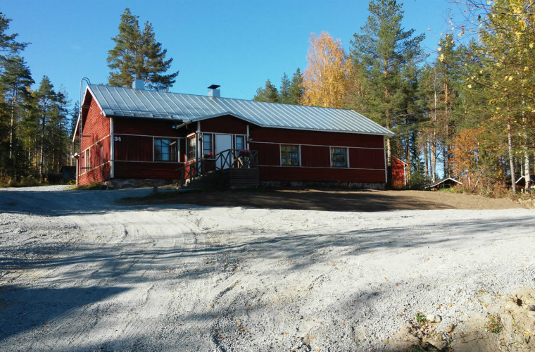 Savikylän maamiesseurantalo (Kuva: Arja-Leena Lammi)