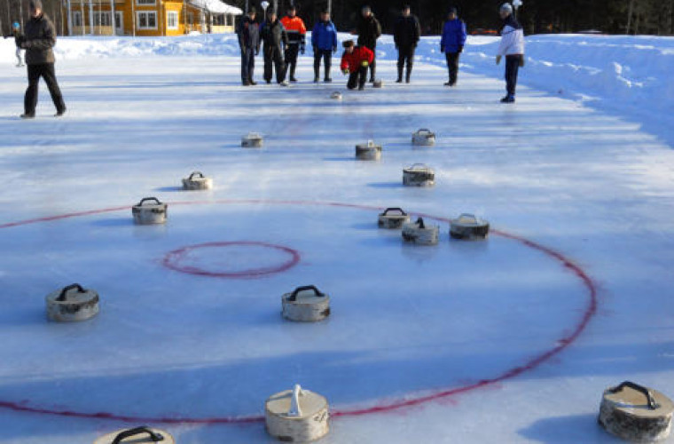Talvitapahtuman gurlinkia. Kuva: Muljulan kyläyhdistys